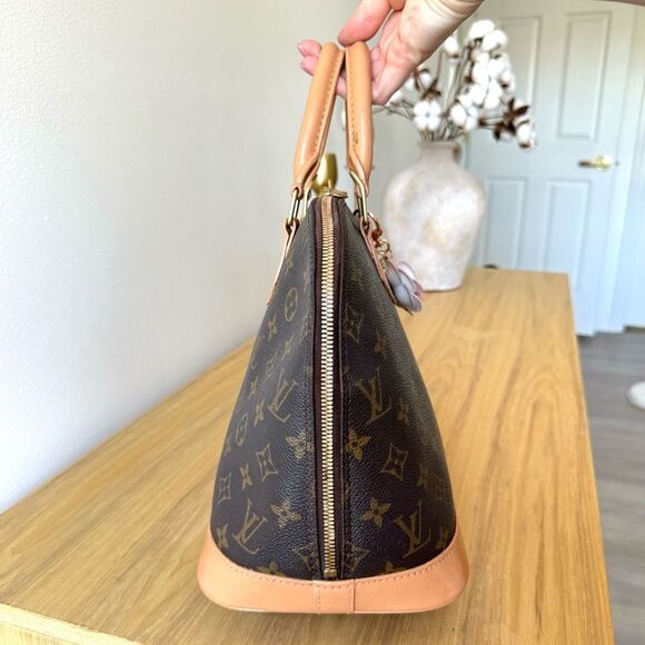 ✅AUTHENTIC✅LOUIS VUITTON ALMA PM - Picture 6 of 16